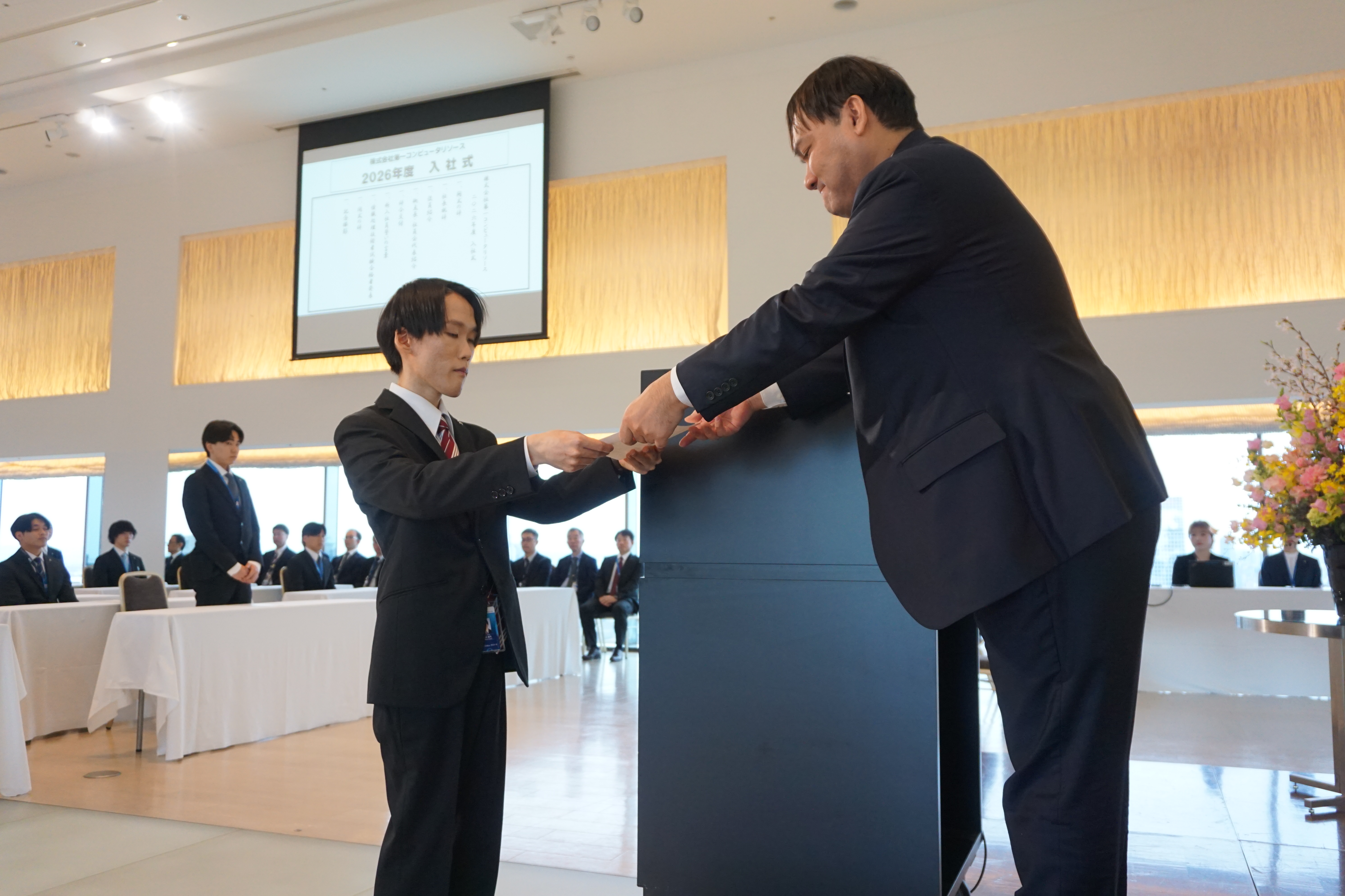 入社式3