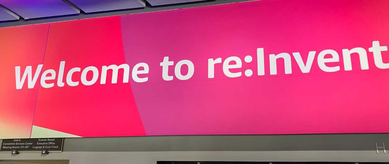 AWS re:Inventの看板