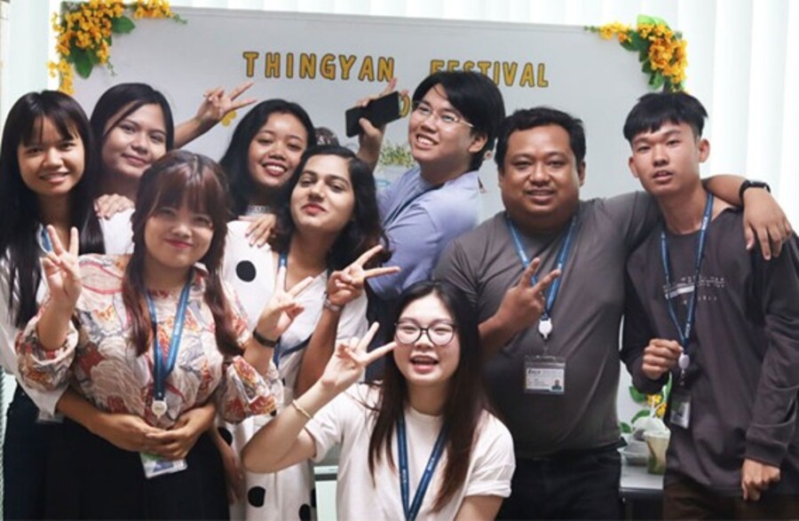 ミャンマーDCRの社員